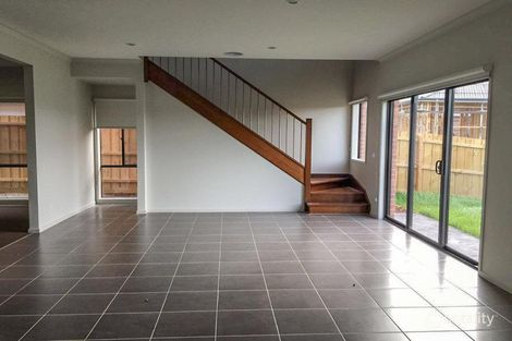 Property photo of 56 London Crescent Narre Warren VIC 3805