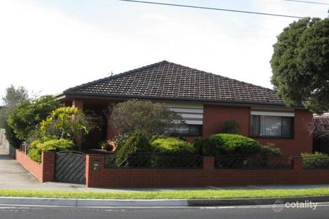 87 Kangaroo Rd, Hughesdale, VIC 3166