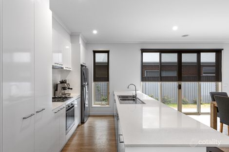 Property photo of 3 Carlow Drive Alfredton VIC 3350