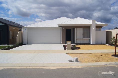 5 Pierrepoint Loop, Champion Lakes, WA 6111