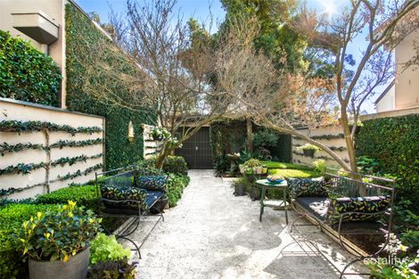 Property photo of 28 Fitzroy Street Kirribilli NSW 2061