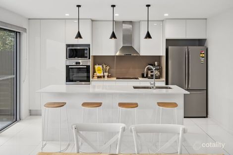 Property photo of 2/38 Avon Street Morningside QLD 4170