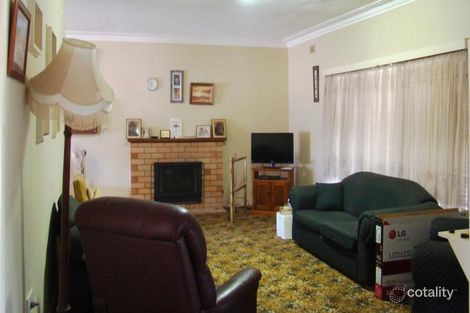 Property photo of 29 Meringo Street Narromine NSW 2821