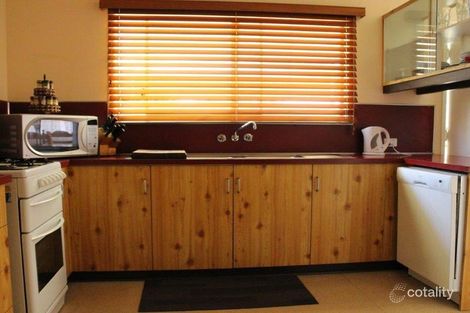 Property photo of 40 Jackson Avenue Moranbah QLD 4744