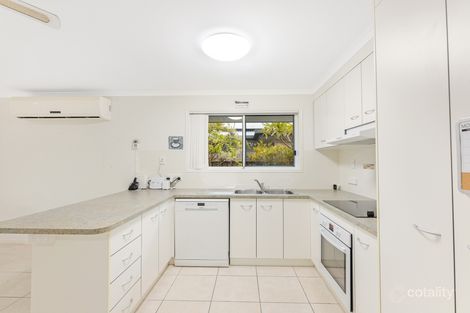 Property photo of 6 Dory Drive Point Vernon QLD 4655