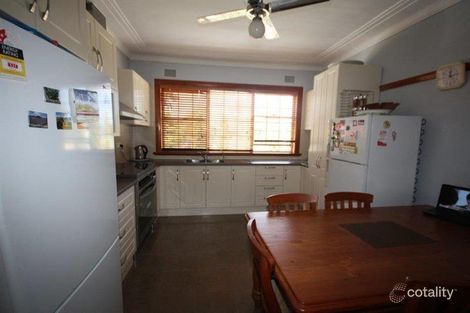 Property photo of 12 Hospital Road Bulli NSW 2516