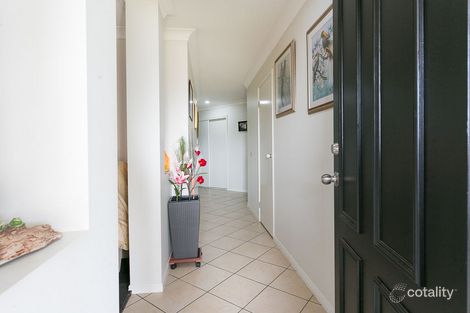 Property photo of 2 Angela Place Yamanto QLD 4305