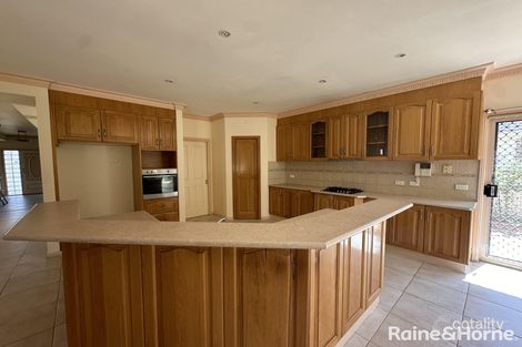 Property photo of 31 Arkley Drive Greenvale VIC 3059