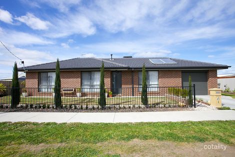 Property photo of 1 Tena Avenue Horsham VIC 3400