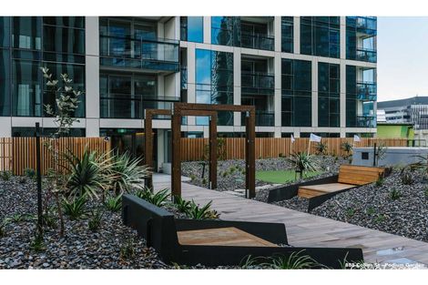 Property photo of 1706E/888 Collins Street Docklands VIC 3008