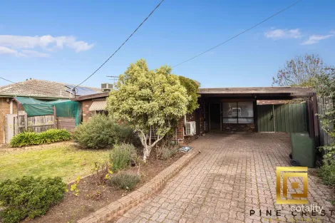 4 Huntingfield Dr, Hoppers Crossing, VIC 3029