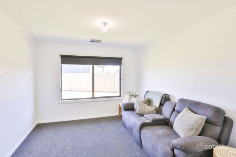 Property photo of 8 Joseph Court Red Cliffs VIC 3496