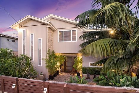 Property photo of 8 Hardiman Street Woody Point QLD 4019