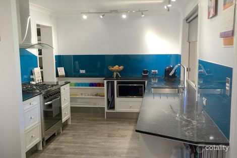 Property photo of 9 Heather Court Woodford QLD 4514