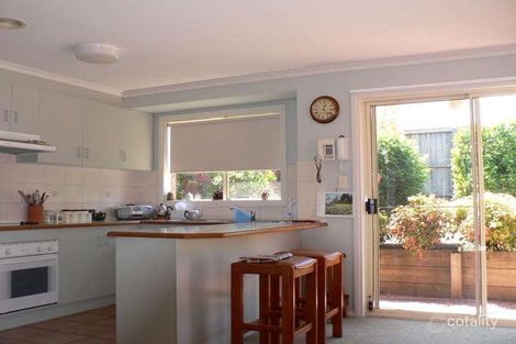 Property photo of 1/5-17 William Road Berwick VIC 3806