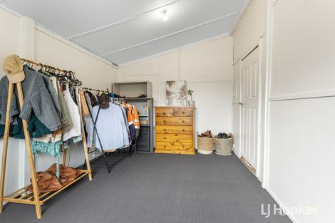 16 Uduc Rd, Harvey, WA 6220