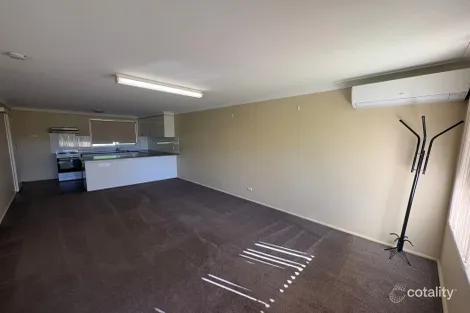 Property photo of 1/7 Kathleen Crescent Armidale NSW 2350