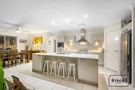 Property photo of 24 Limosa Circuit Noosaville QLD 4566