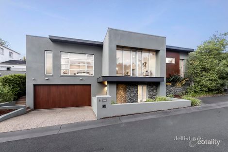 8 Homebush Ct, Doncaster East, VIC 3109