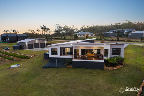 Property photo of 8 Summit Drive Mount Rascal QLD 4350
