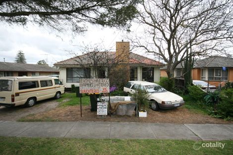 8 Fellmongers Rd, Breakwater, VIC 3219