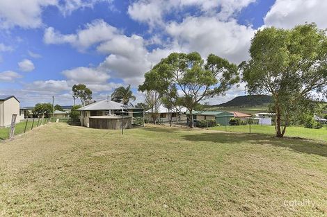 Property photo of 17 Bell Street Greenmount QLD 4359