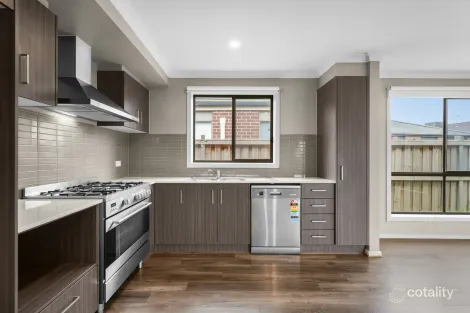 Property photo of 22 Falcata Avenue Werribee VIC 3030