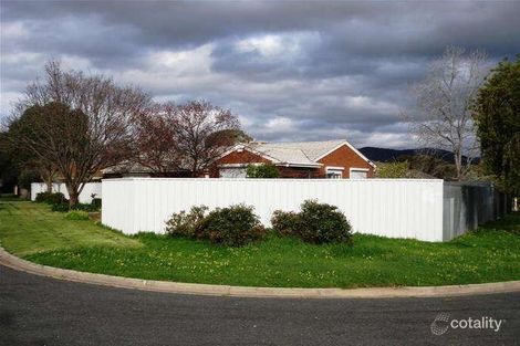 Property photo of 19 Vingara Drive Dernancourt SA 5075
