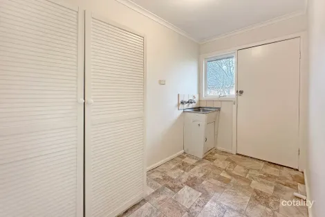 Property photo of 2 Valley View Street Warragul VIC 3820