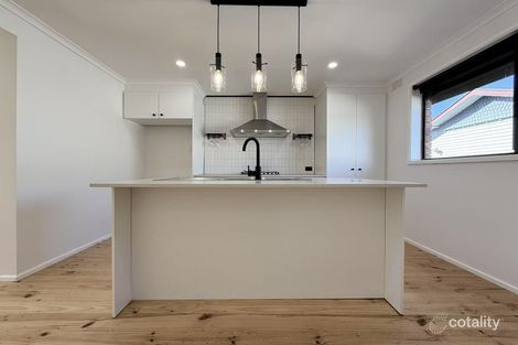Property photo of 2/12 Hobbs Crescent Reservoir VIC 3073