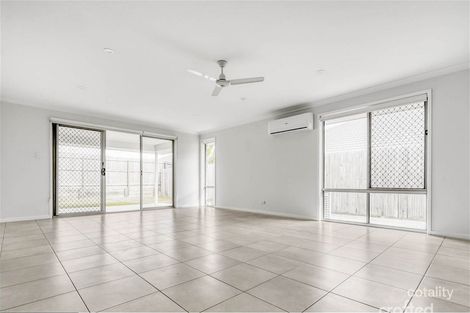 Property photo of 4 Wentworth Drive Flagstone QLD 4280