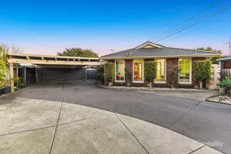 Property photo of 12 Woodstock Place Springvale South VIC 3172