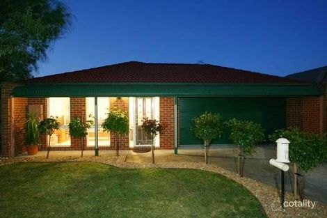 Property photo of 13 Langbourne Drive Narre Warren South VIC 3805