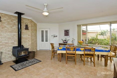 Property photo of 24 Avon Crescent Viveash WA 6056
