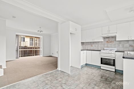 2/165 Gertrude St, Gosford, NSW 2250