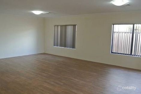 Property photo of 27 Calvera Gardens Piara Waters WA 6112