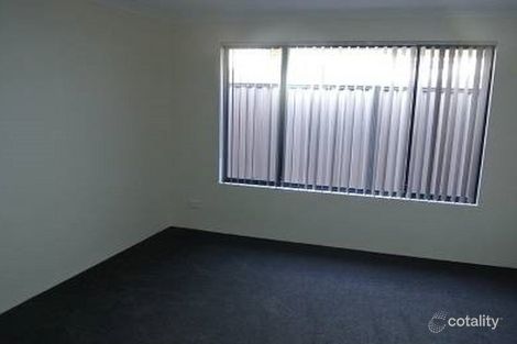 Property photo of 27 Calvera Gardens Piara Waters WA 6112
