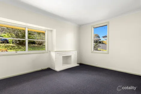 Property photo of 53 Maynes Parade Unanderra NSW 2526