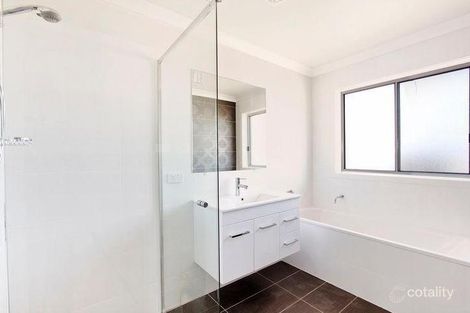 Property photo of 5 Kowalski Street Casey ACT 2913