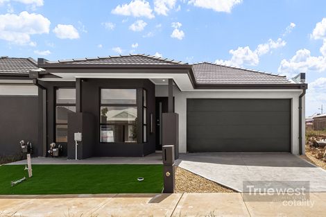 16 Derrimut St, Rockbank, VIC 3335