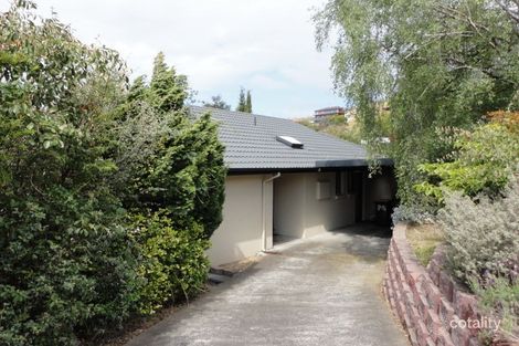 64 Fisher Ave, Sandy Bay, TAS 7005