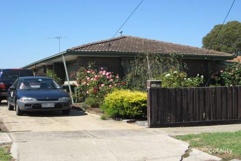 Property photo of 8 Wintersun Drive Albanvale VIC 3021