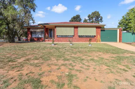 174 Fernleigh Rd, Mount Austin, NSW 2650