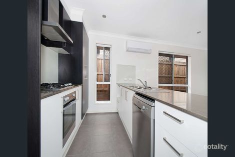 Property photo of 61 Stoneleigh Reserve Boulevard Logan Reserve QLD 4133