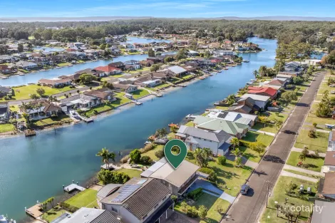 35 Cater Cres, Sussex Inlet, NSW 2540