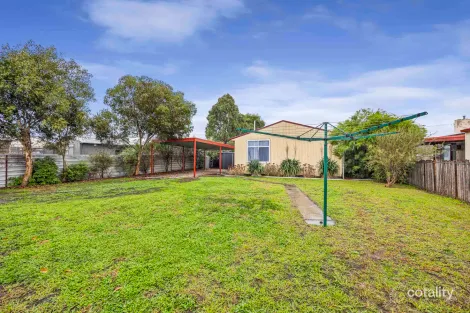 Property photo of 11 Steven Crescent Ararat VIC 3377