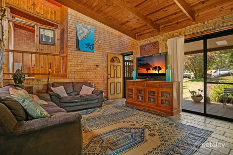 Property photo of 12 Johnson Parade Lemon Tree Passage NSW 2319