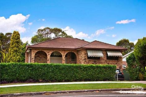 Property photo of 14 Blaxland Drive Illawong NSW 2234