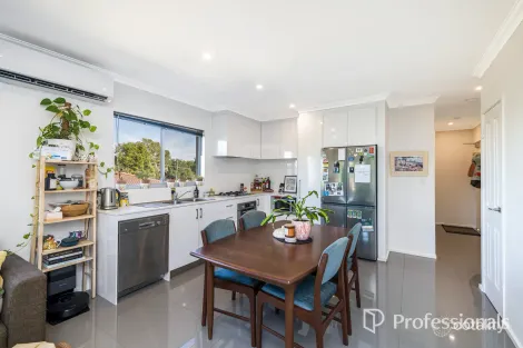 Property photo of 3/180 Surrey Road Rivervale WA 6103