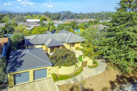 Property photo of 73 Springvale Drive Weetangera ACT 2614